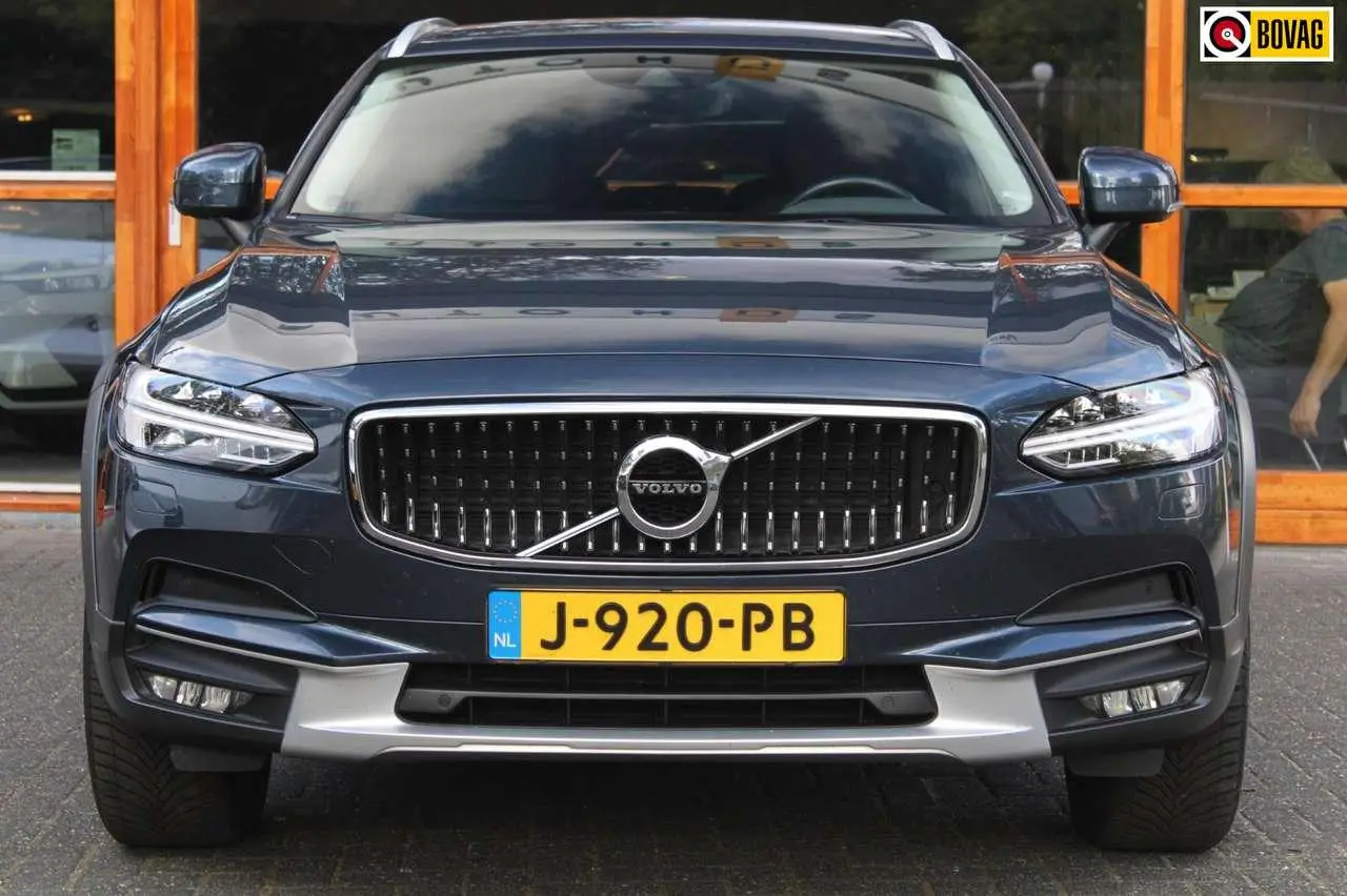 Photo 1 : Volvo V90 2018 Diesel