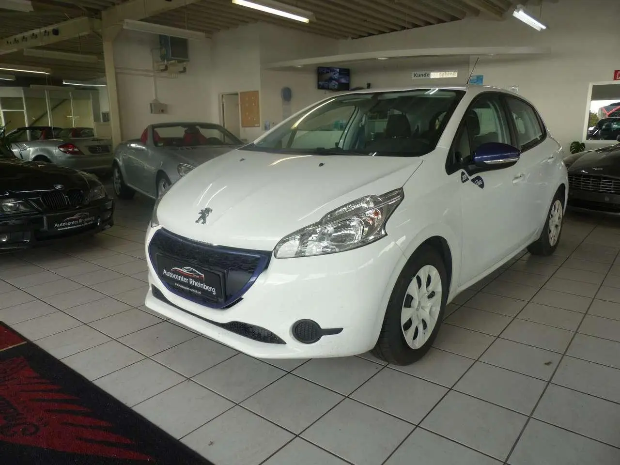 Photo 1 : Peugeot 208 2014 Petrol