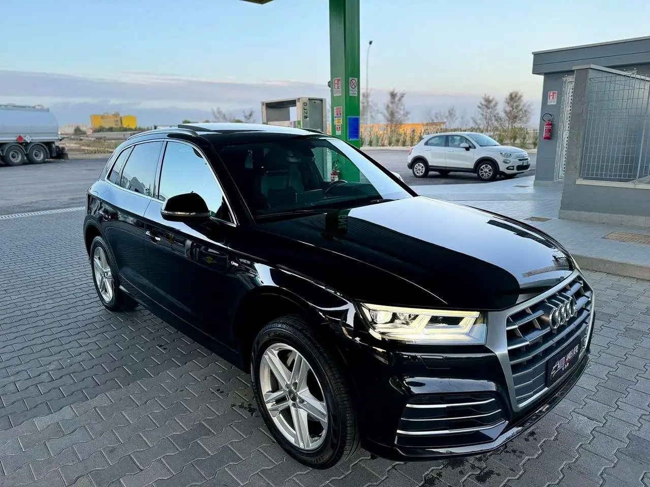 Photo 1 : Audi Q5 2018 Diesel