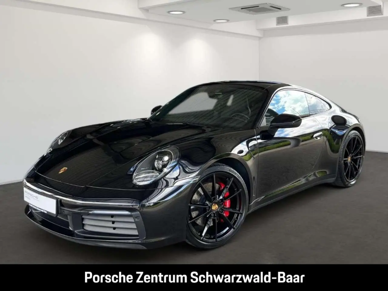 Photo 1 : Porsche 992 2020 Essence