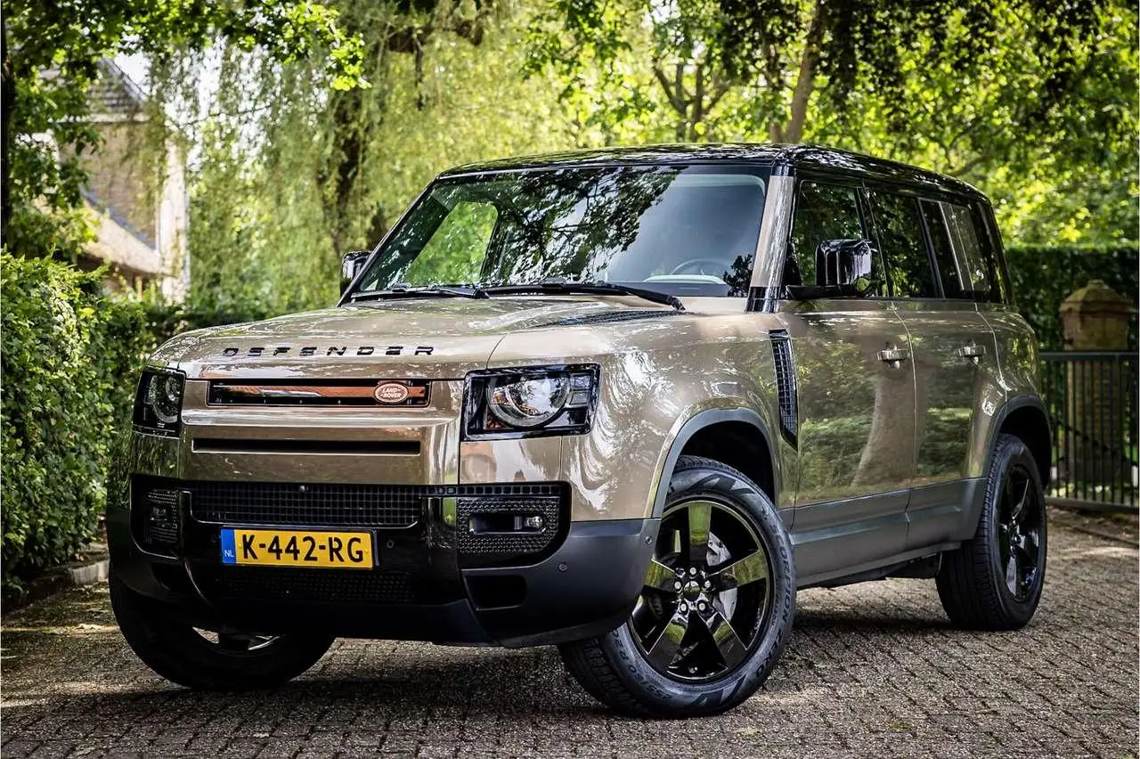 Photo 1 : Land Rover Defender 2020 Essence