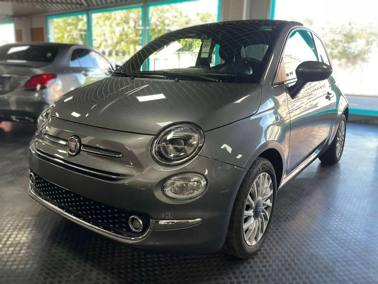 Photo 1 : Fiat 500 2023 Essence