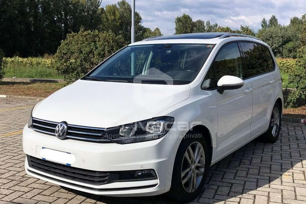 Photo 1 : Volkswagen Touran 2017 Diesel