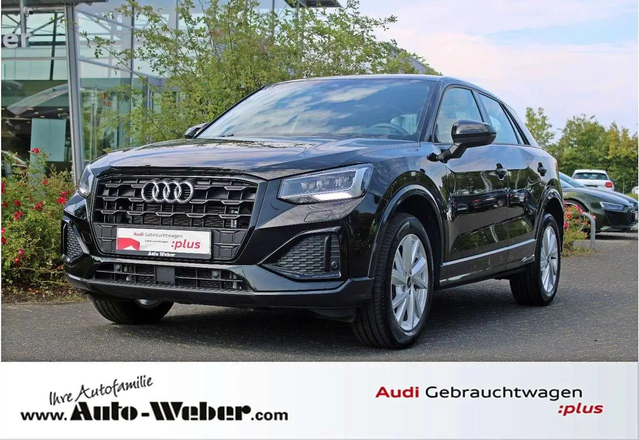 Photo 1 : Audi Q2 2023 Essence