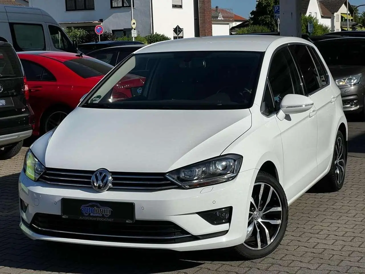 Photo 1 : Volkswagen Golf 2015 Essence