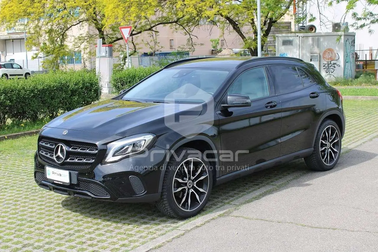 Photo 1 : Mercedes-benz Classe Gla 2019 Essence