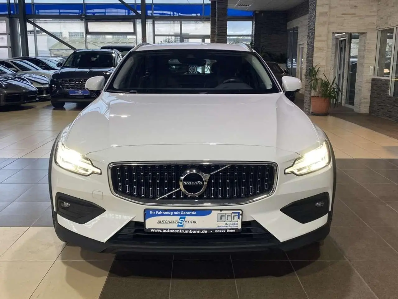 Photo 1 : Volvo V60 2019 Diesel