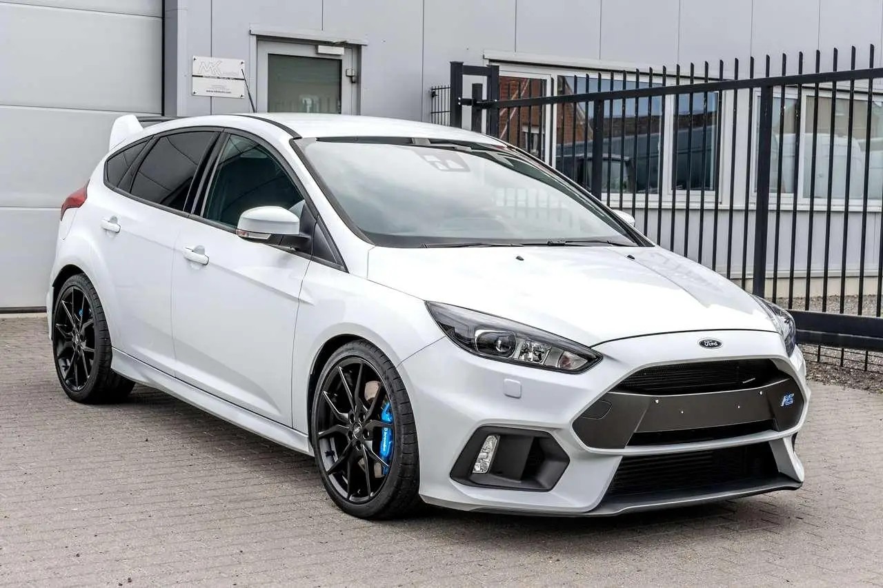 Photo 1 : Ford Focus 2017 Petrol