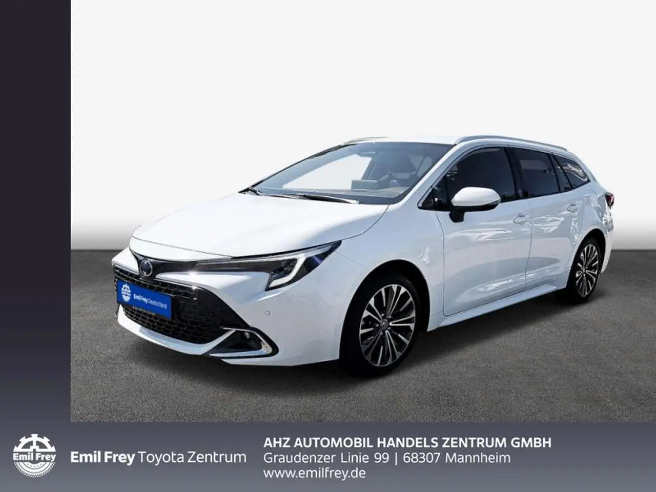 Photo 1 : Toyota Corolla 2023 Petrol