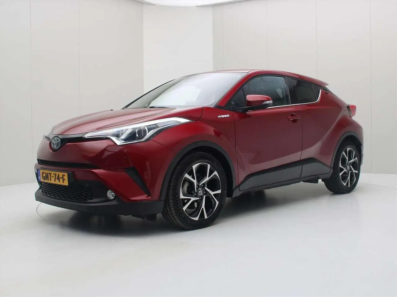 Photo 1 : Toyota C-hr 2019 Hybrid