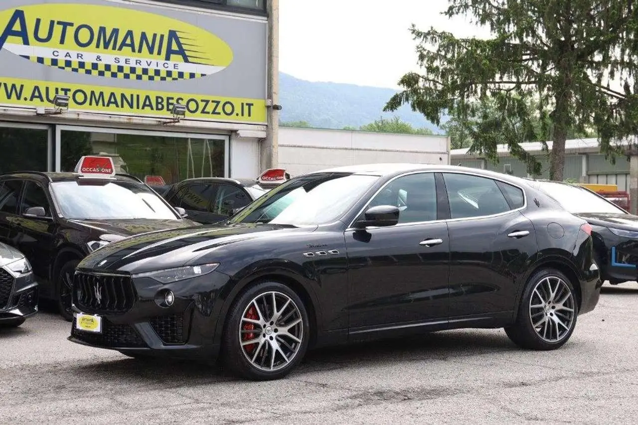 Photo 1 : Maserati Levante 2022 Petrol