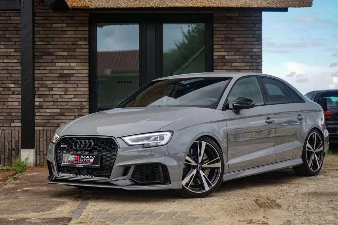 Photo 1 : Audi Rs3 2019 Essence