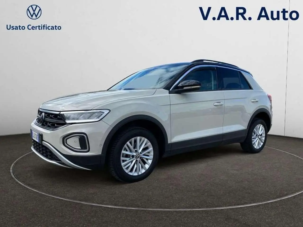 Photo 1 : Volkswagen T-roc 2022 Diesel