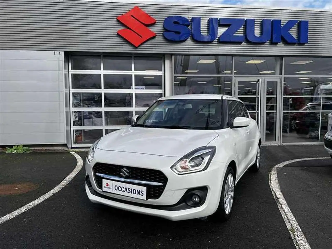 Photo 1 : Suzuki Swift 2020 Hybride