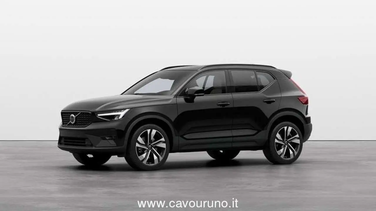 Photo 1 : Volvo Xc40 2024 Hybride