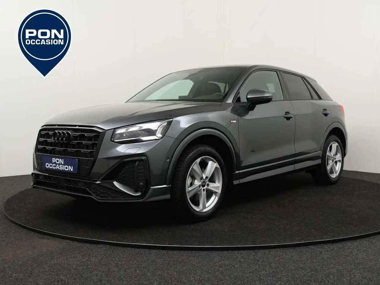 Photo 1 : Audi Q2 2024 Petrol