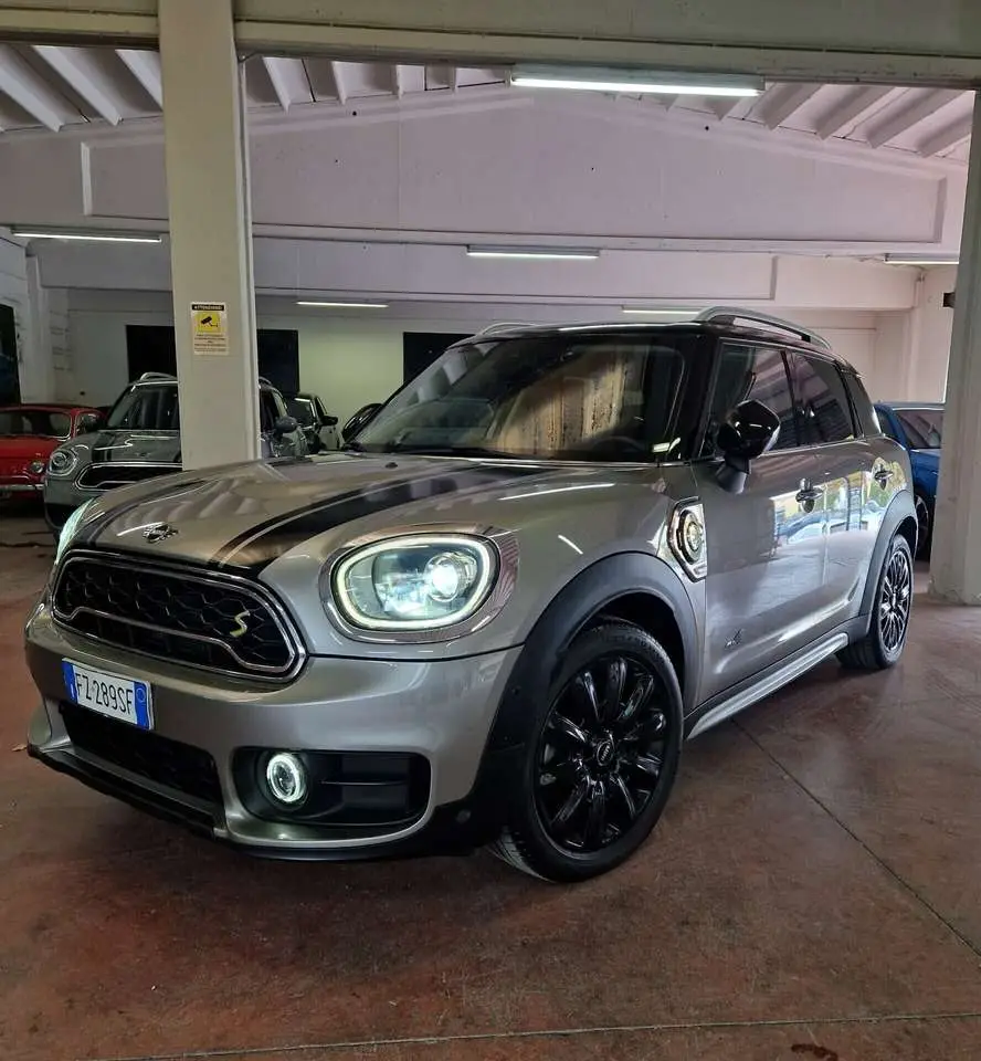 Photo 1 : Mini Cooper 2019 Hybride