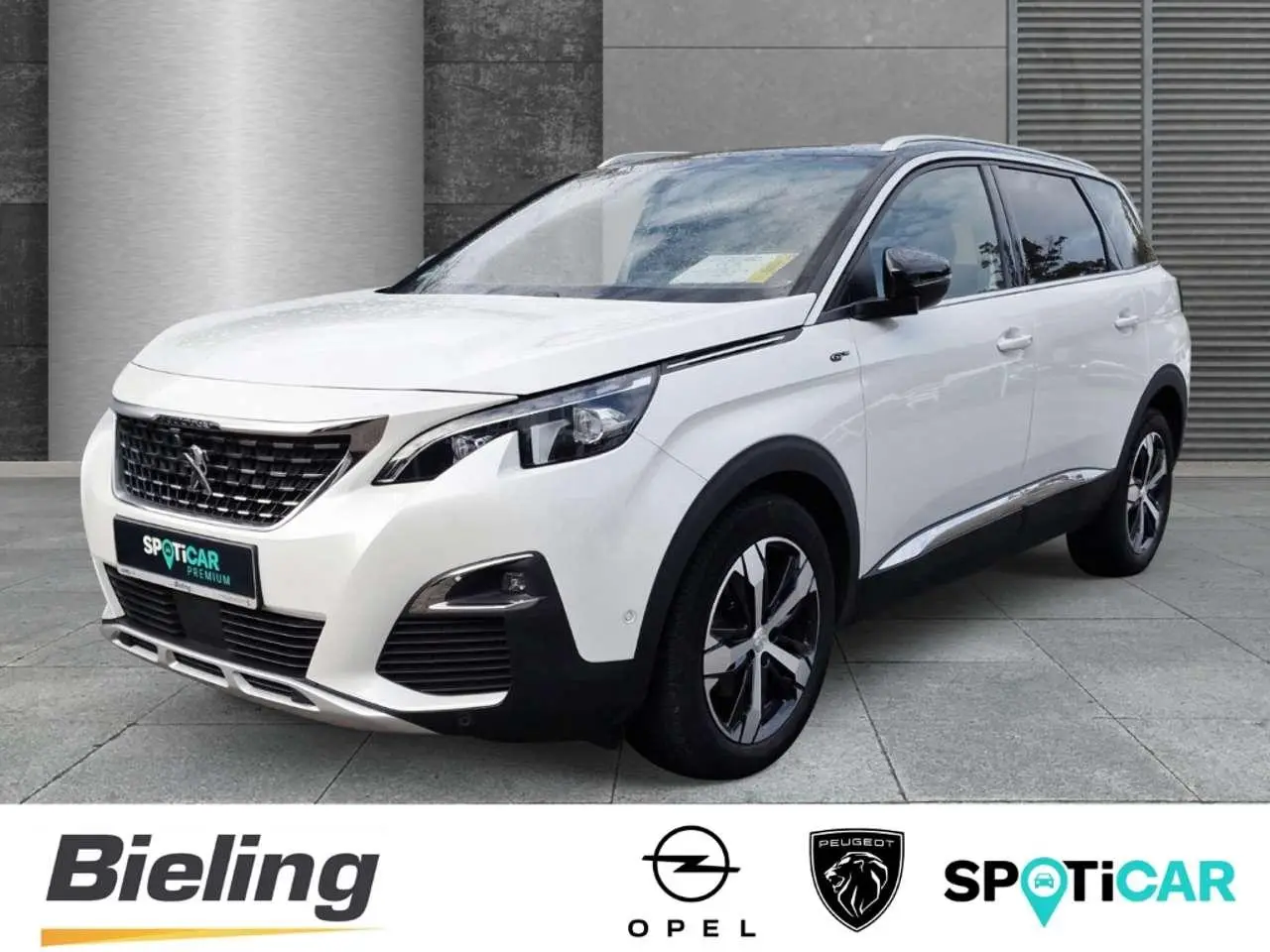 Photo 1 : Peugeot 5008 2020 Diesel