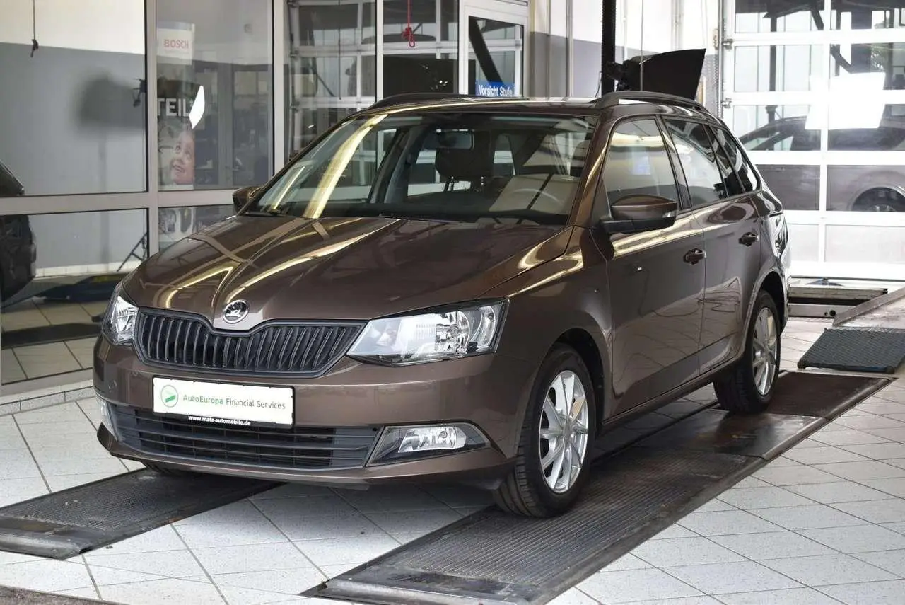 Photo 1 : Skoda Fabia 2018 Petrol