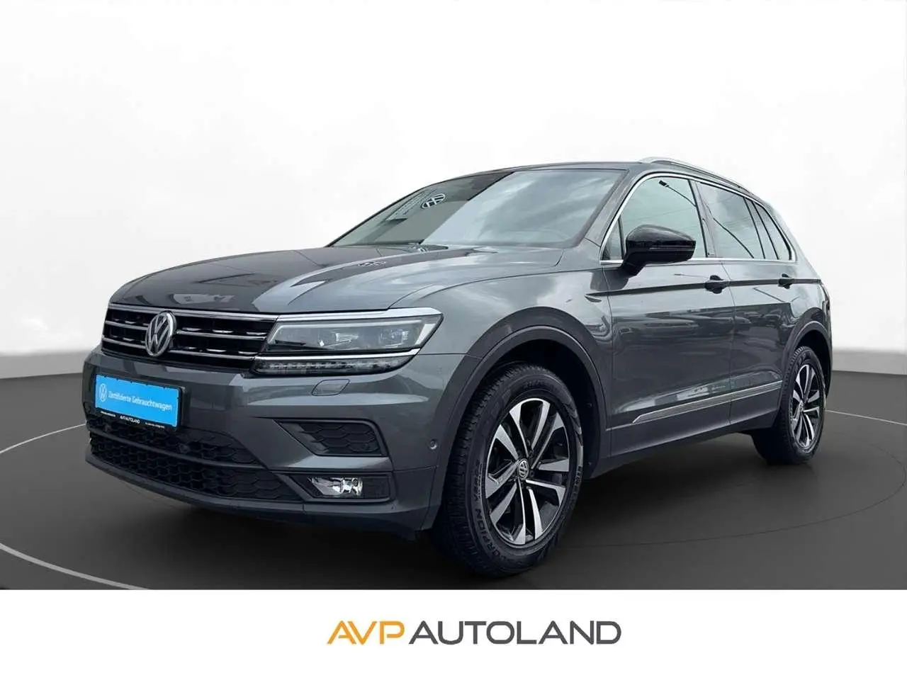 Photo 1 : Volkswagen Tiguan 2020 Essence