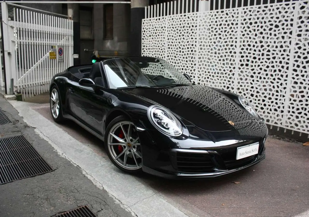 Photo 1 : Porsche 991 2016 Essence