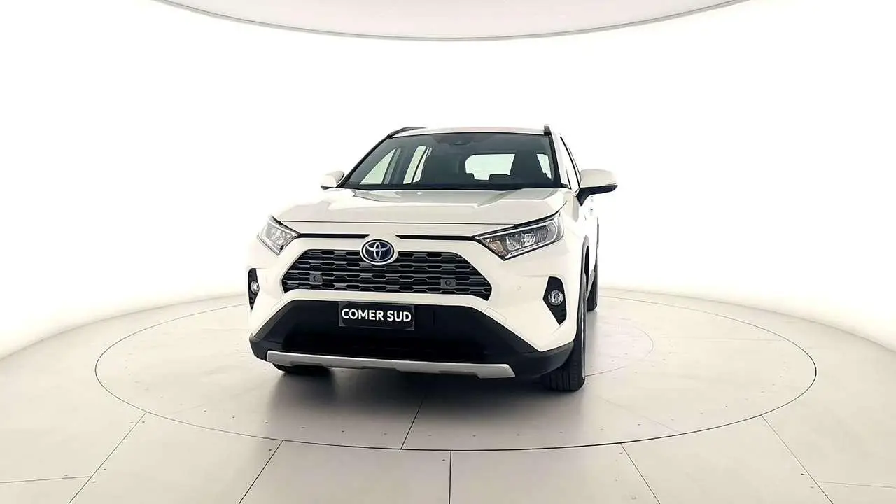 Photo 1 : Toyota Rav4 2019 Hybrid