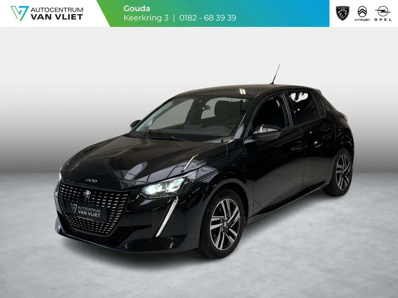 Photo 1 : Peugeot 208 2021 Essence