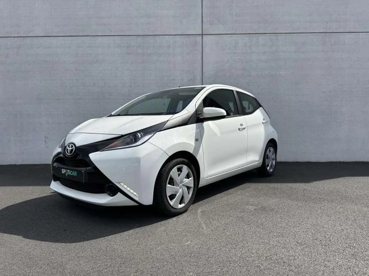 Photo 1 : Toyota Aygo 2017 Essence