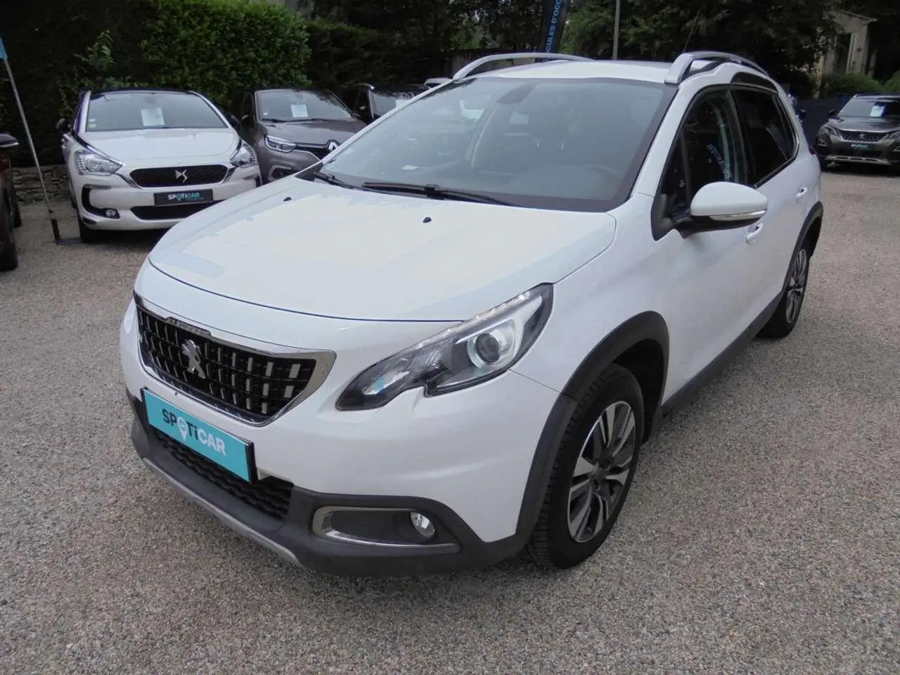 Photo 1 : Peugeot 2008 2016 Petrol