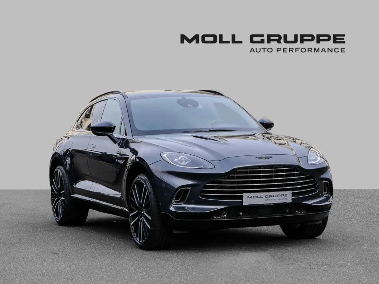 Photo 1 : Aston Martin Dbx 2022 Petrol