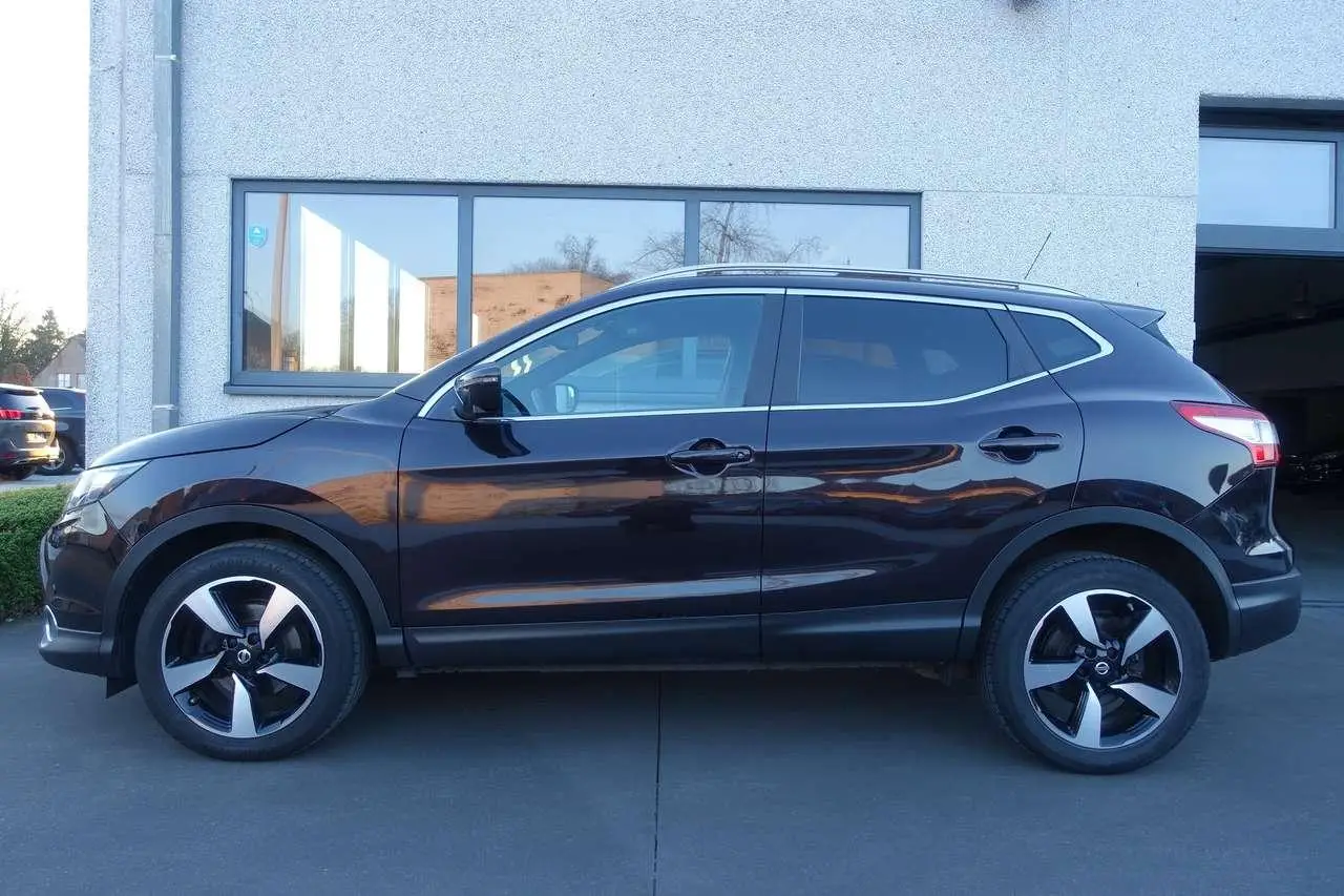 Photo 1 : Nissan Qashqai 2017 Petrol