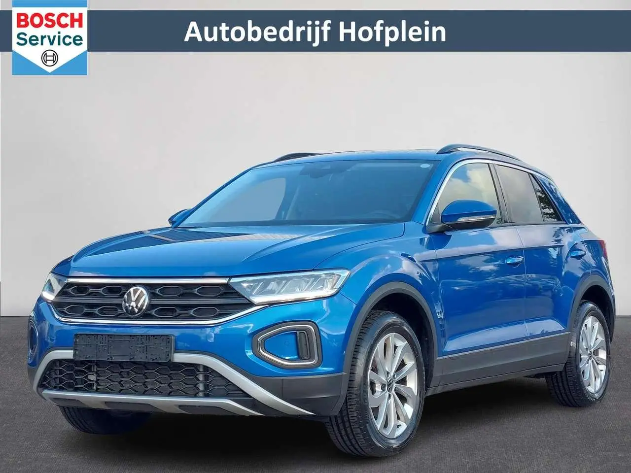 Photo 1 : Volkswagen T-roc 2023 Essence