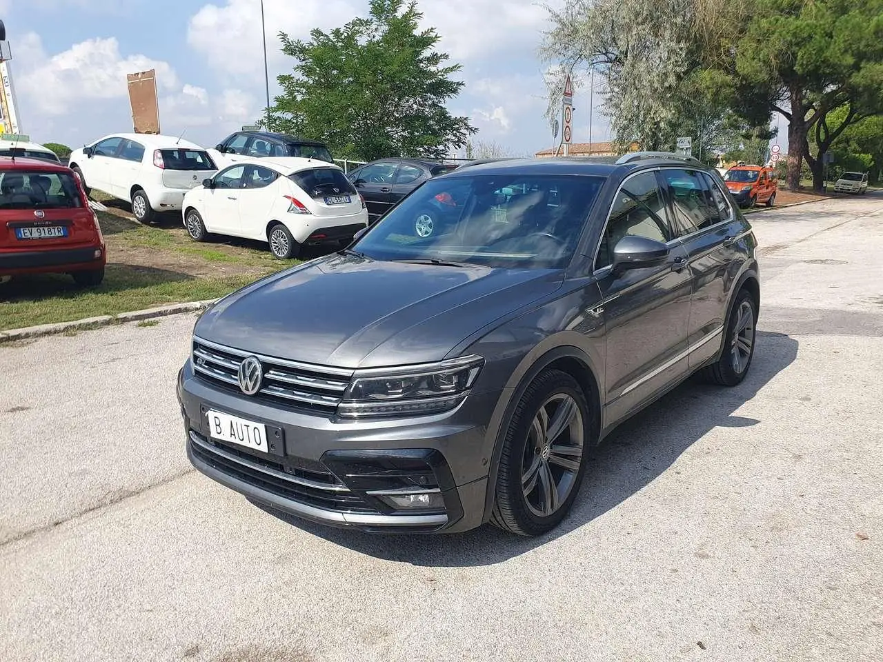 Photo 1 : Volkswagen Tiguan 2020 Diesel