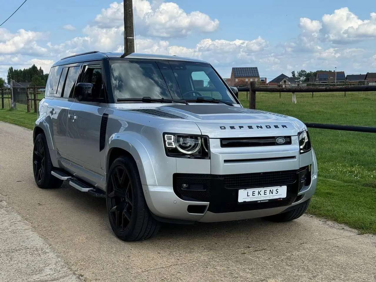 Photo 1 : Land Rover Defender 2022 Diesel