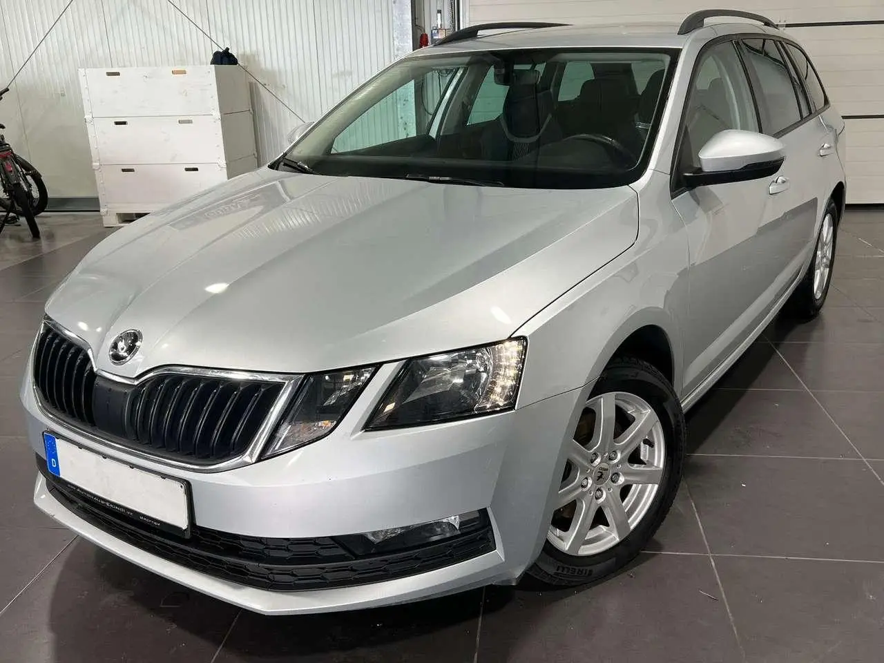 Photo 1 : Skoda Octavia 2019 Petrol