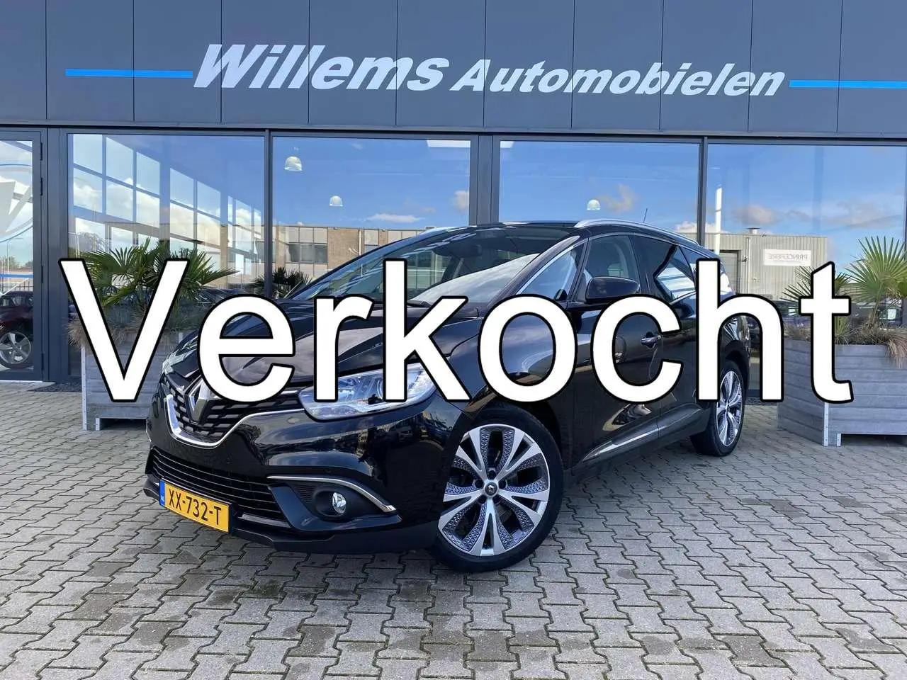 Photo 1 : Renault Grand Scenic 2019 Essence