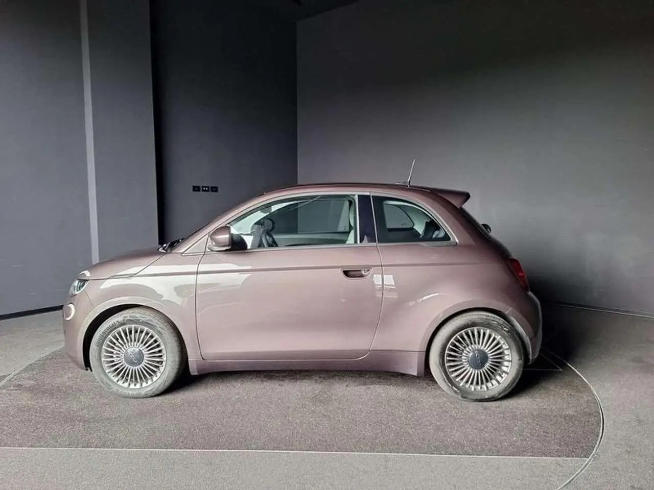 Photo 1 : Fiat 500 2021 Electric