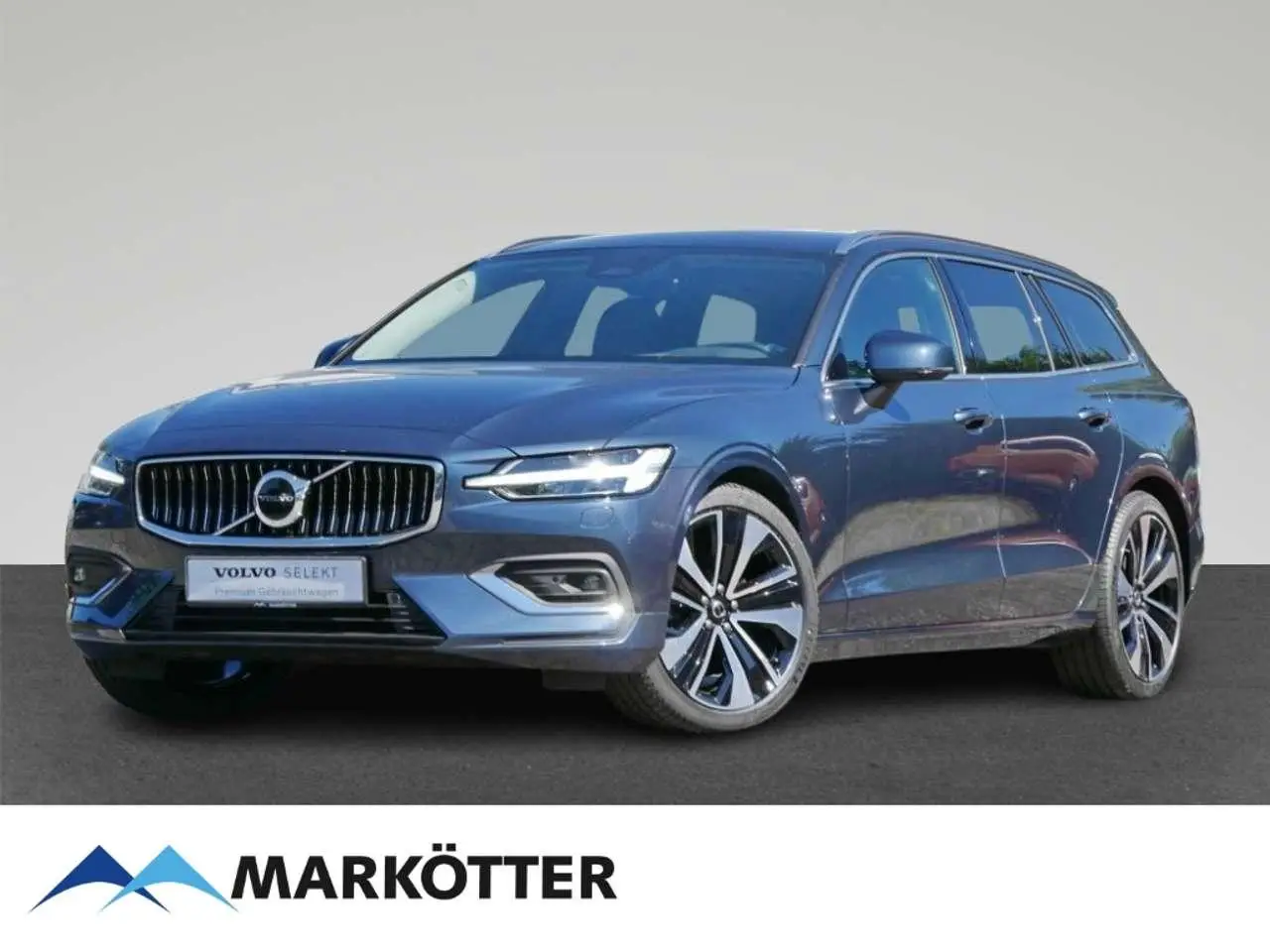 Photo 1 : Volvo V60 2023 Diesel