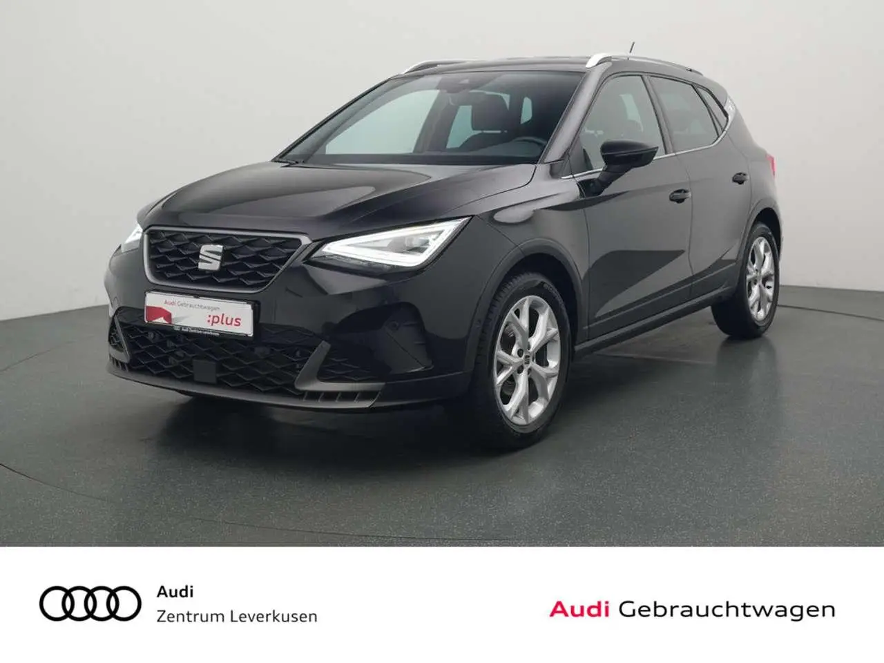 Photo 1 : Seat Arona 2023 Petrol