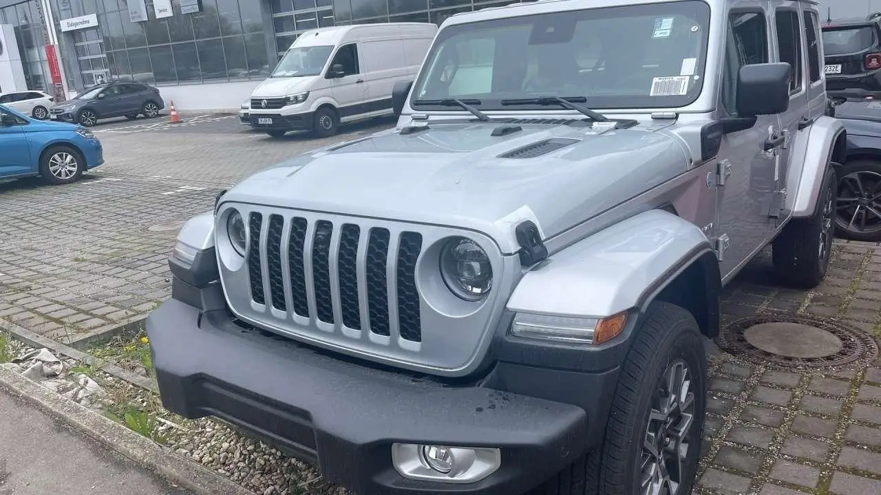 Photo 1 : Jeep Wrangler 2022 Hybrid