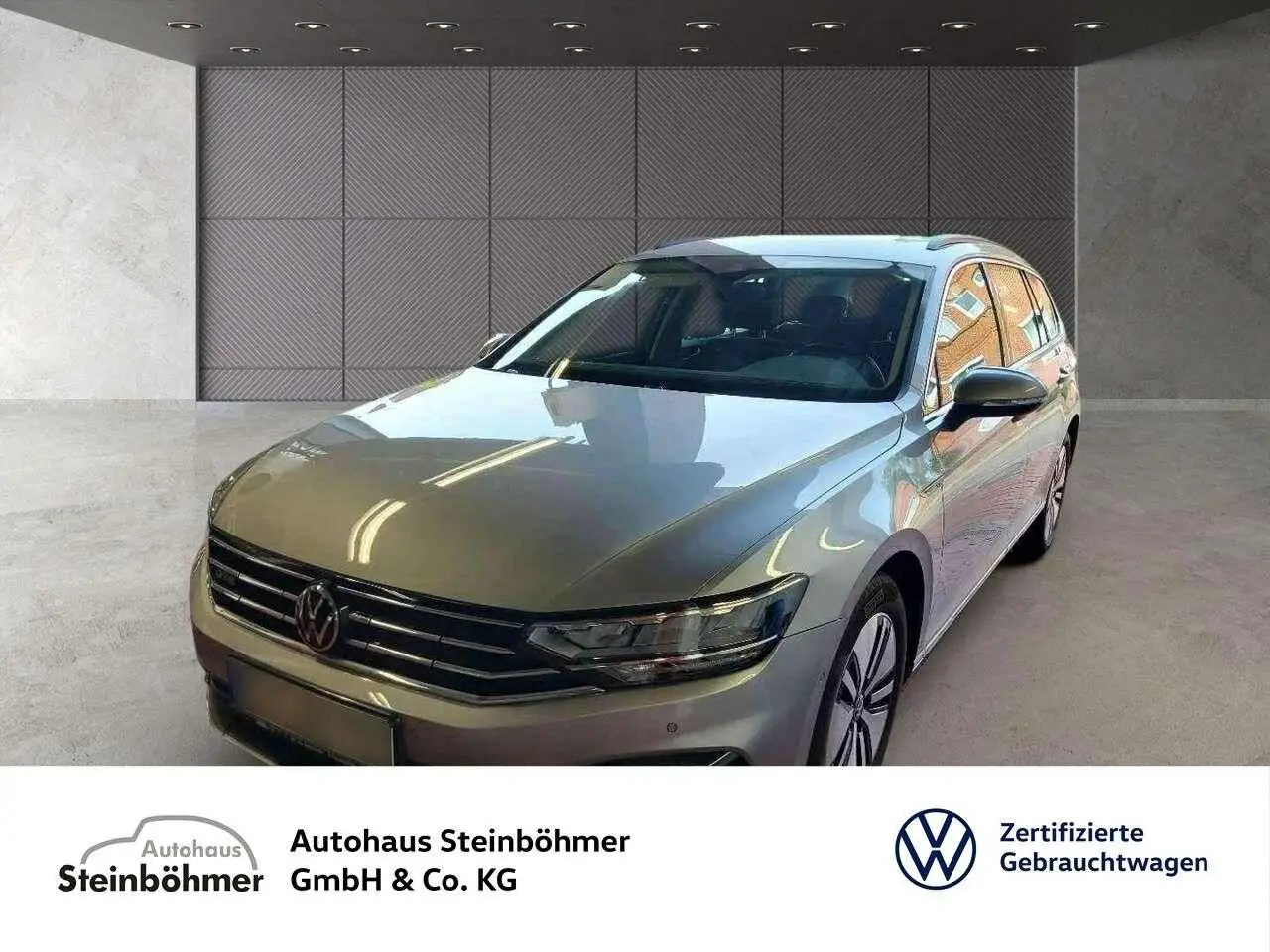 Photo 1 : Volkswagen Passat 2021 Hybrid