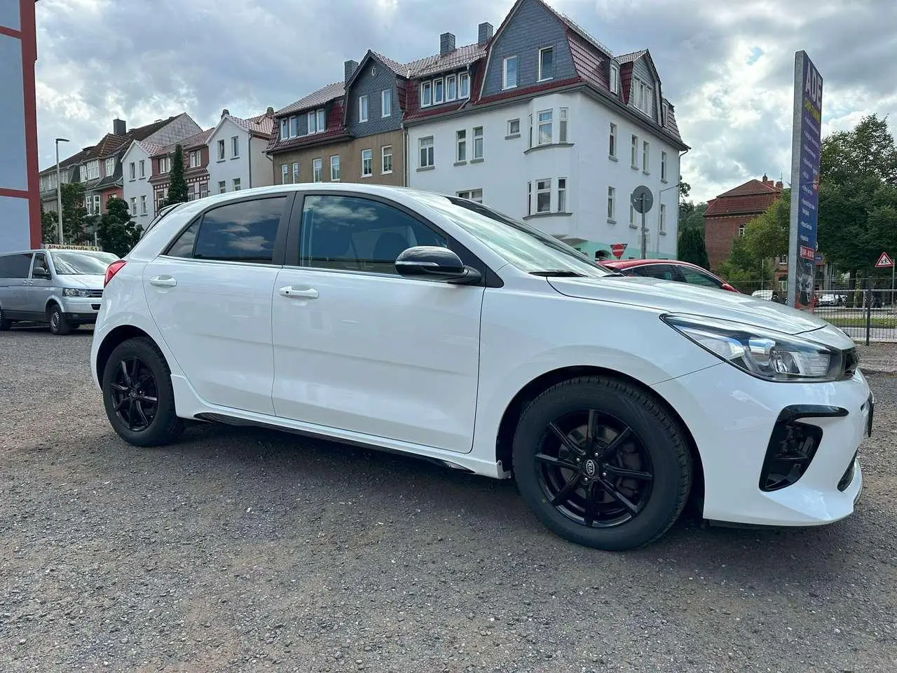 Photo 1 : Kia Rio 2019 Petrol