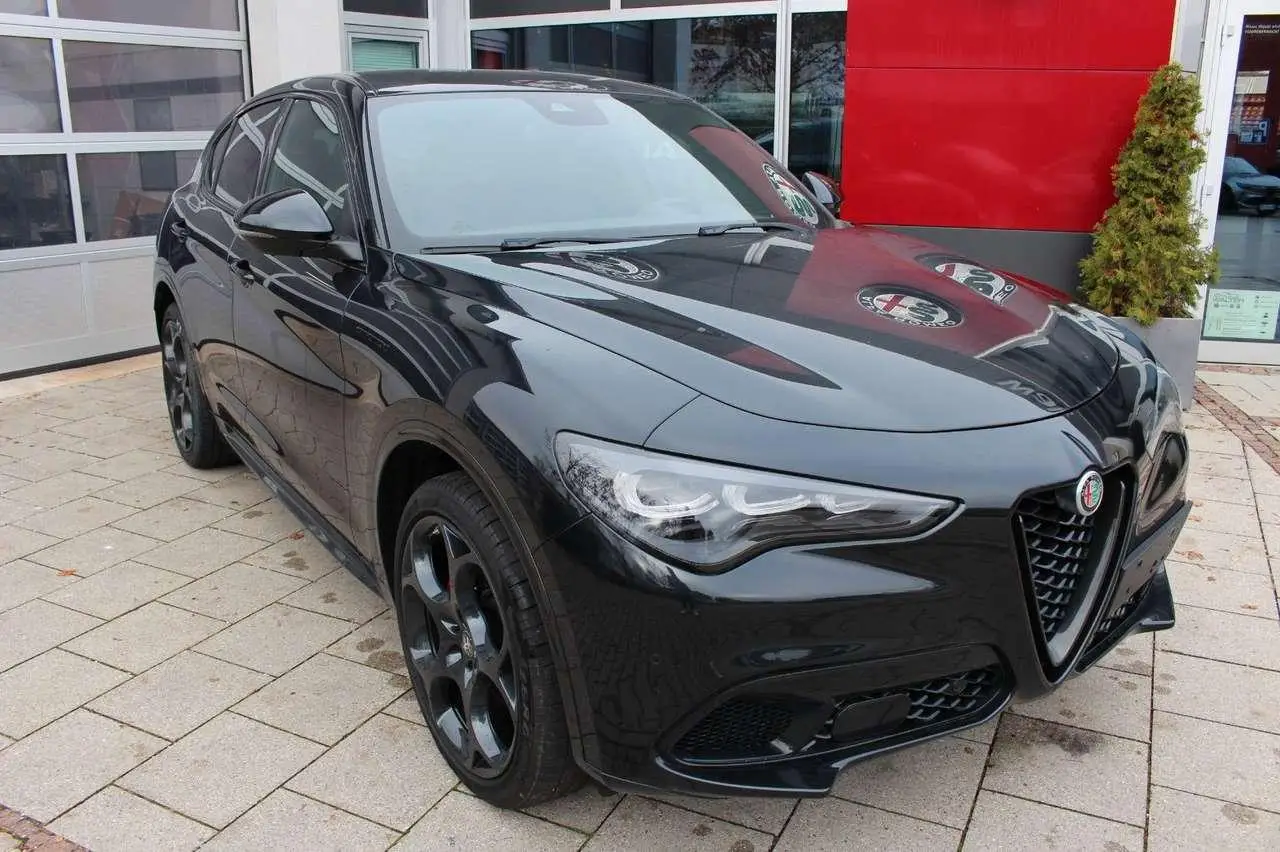 Photo 1 : Alfa Romeo Stelvio 2023 Diesel