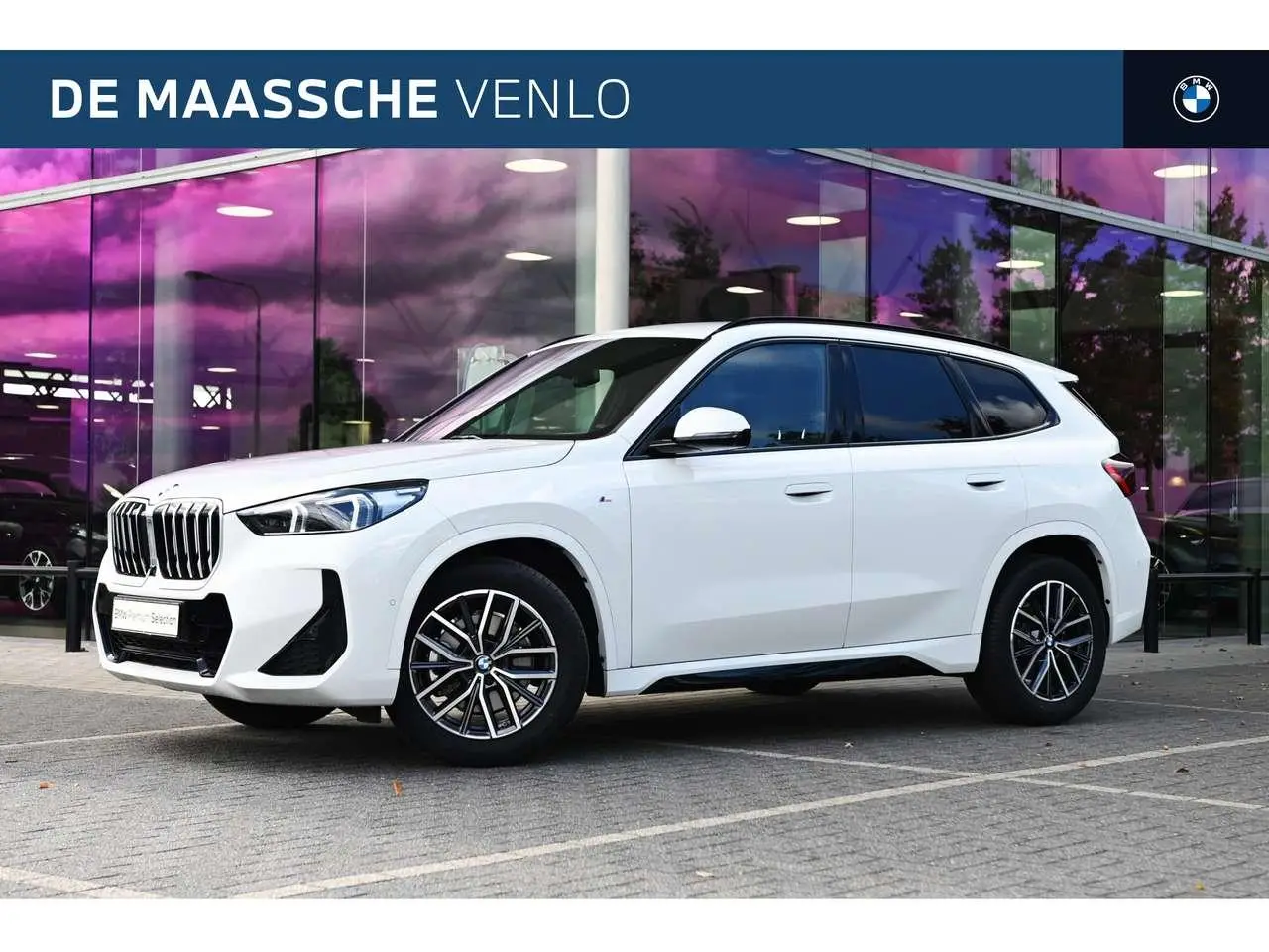 Photo 1 : Bmw X1 2024 Essence