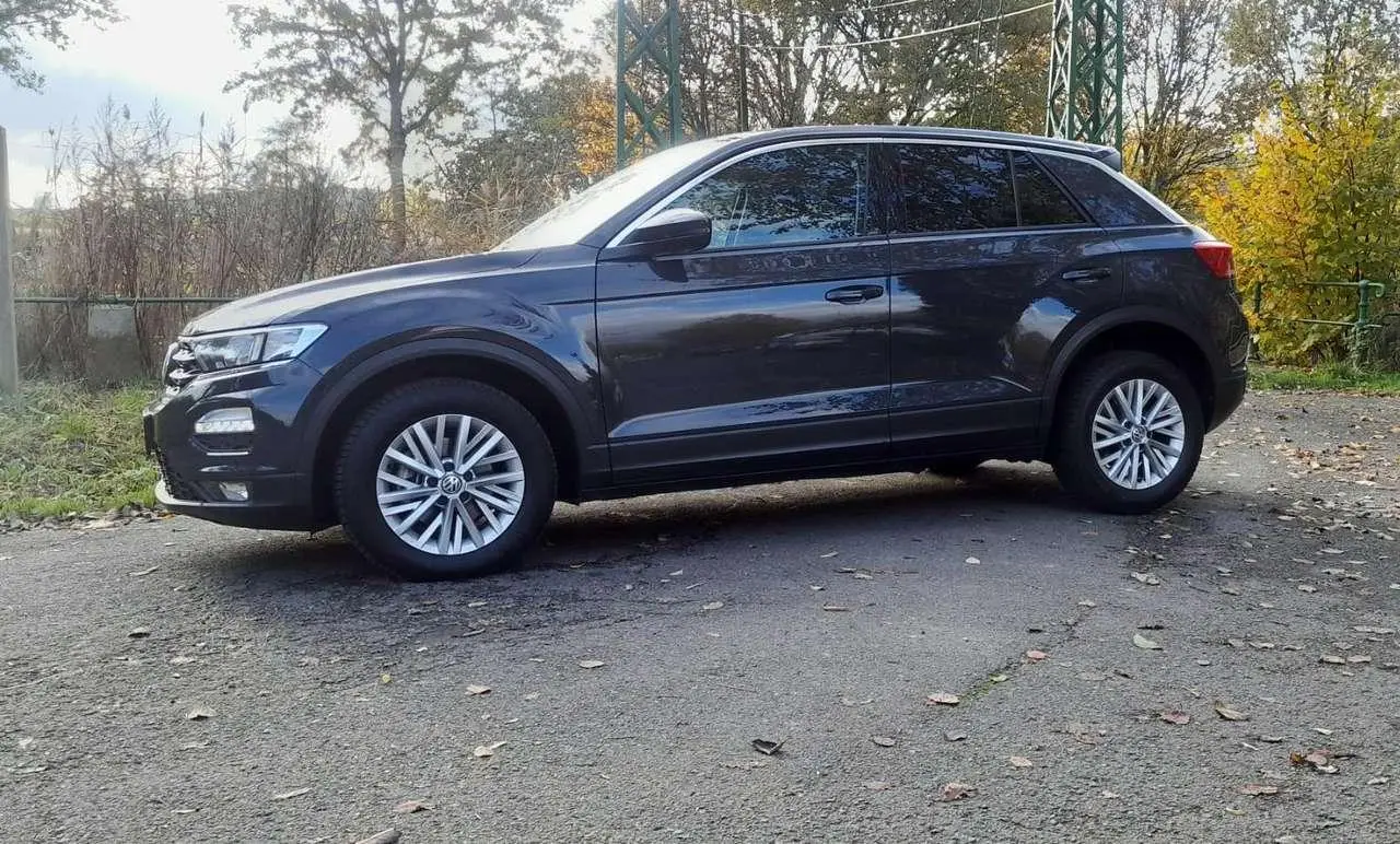 Photo 1 : Volkswagen T-roc 2020 Essence