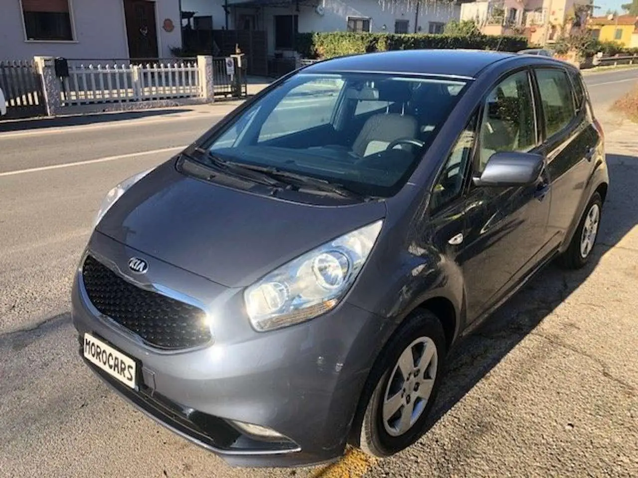 Photo 1 : Kia Venga 2016 Petrol