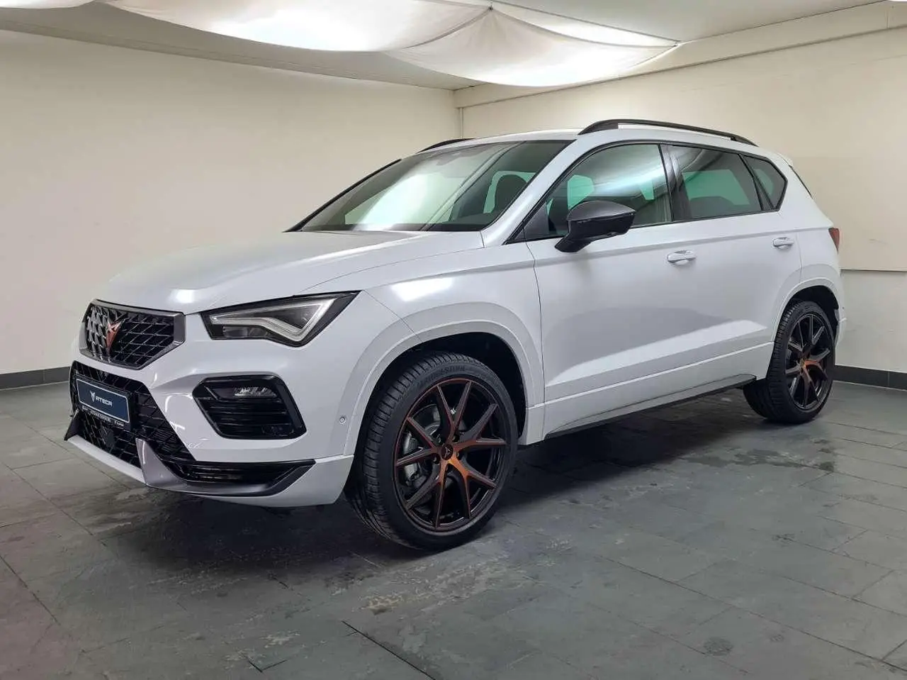 Photo 1 : Cupra Ateca 2024 Petrol