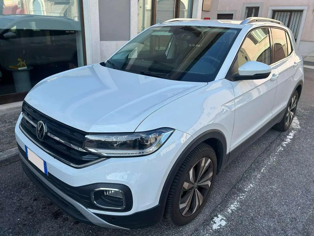 Photo 1 : Volkswagen T-cross 2022 Essence