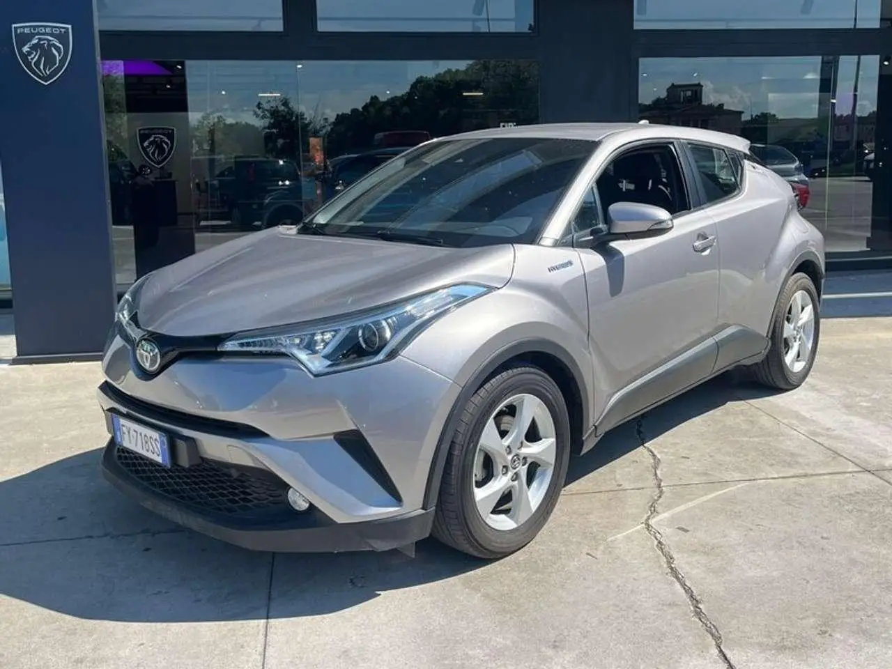 Photo 1 : Toyota C-hr 2019 Hybrid