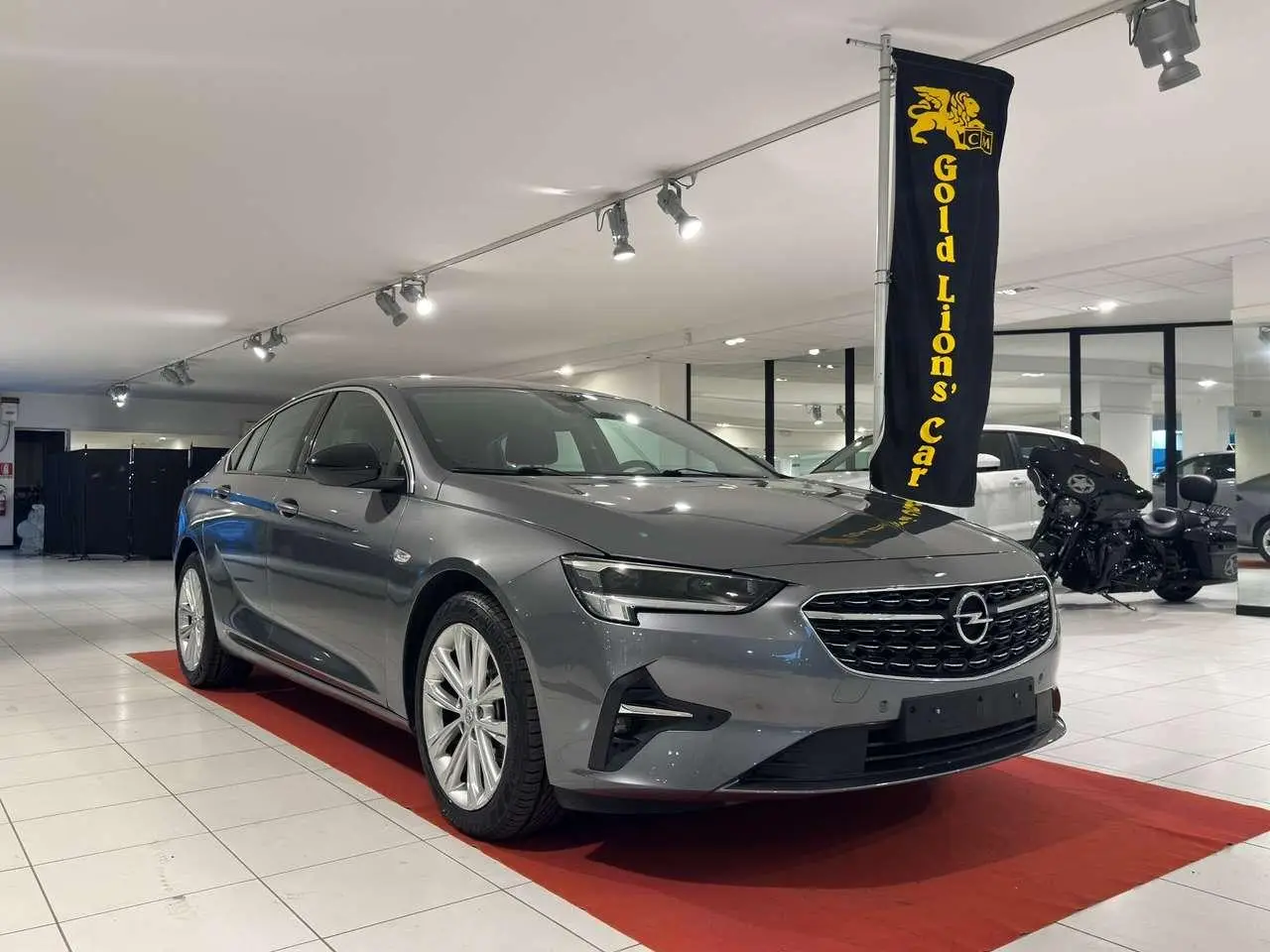 Photo 1 : Opel Insignia 2021 Diesel